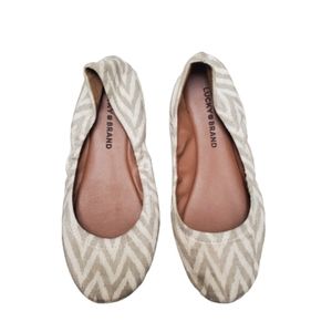 Lucky Brand Tan Chevron Print Flats Size 6.5
